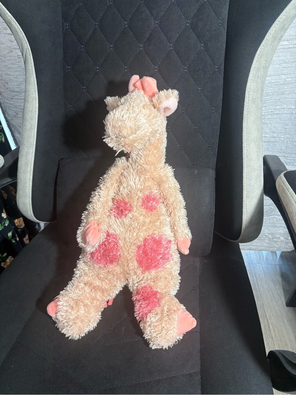 Jellycat Beige Plush Giraffe with Pink Accents